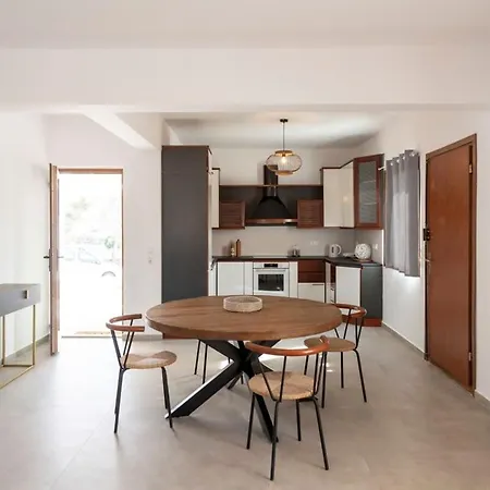 Holiday home Theodora's Family Krotiri